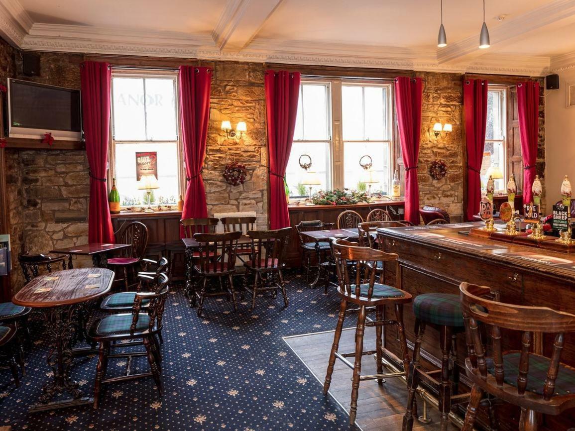 The Gordon Arms Hotel West Linton Extérieur photo